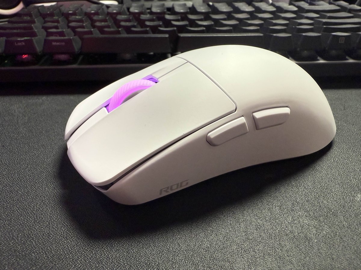 asapjoeyx's tweet image. The brand new ROG Falcata and ROG Harpe II Ace are amazing!

Last night I was able to unbox and test these out while playing BF6, the Harpe II Ace is ultralight weighting in at 48g, and the unique Falcata allows you to angle while you game, you'll definitely want to consider…