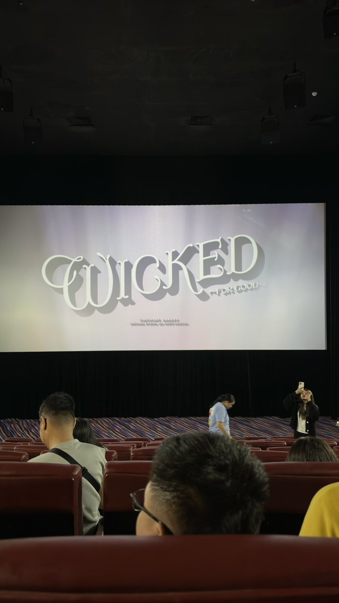 sawadeecara's tweet photo. Won best OOTD 💚🩷 #WickedForGood #NCCCBuhangin https://t.co/Ha55vkMO2Q