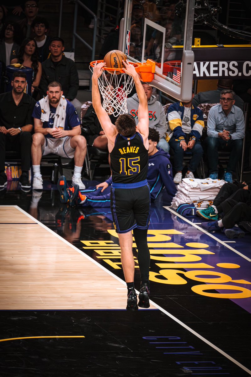 cryptocomarena's tweet image. 23 looks good on you @KingJames 🤩💜

LeBron James returned to the court for his 23rd season and the Lakers took the W. 

📸 @ariel_goldberg_ / Crypto.com Arena Photos