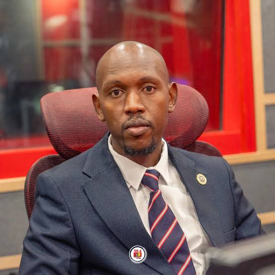 Geoffrey Mosiria, katibu mkuu wa Mazingira Gatuzi la Nairobi was more of a content creator than a CEC. The man started walking around Nairobi like he owned both the walala hois &amp; the city. He was a man full of Pride. One day the guy decided to humble me, he told mafans that we