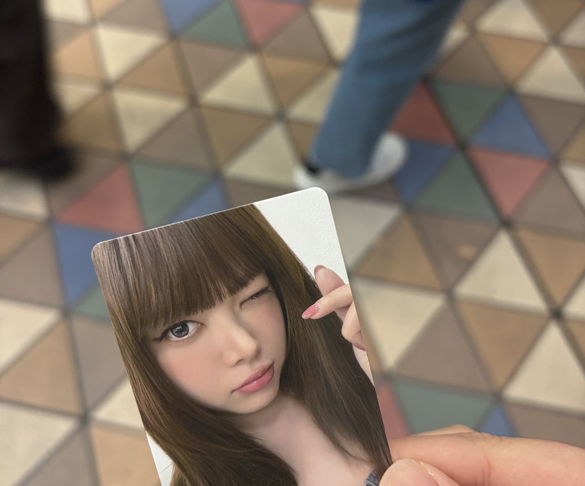 りり tweet media