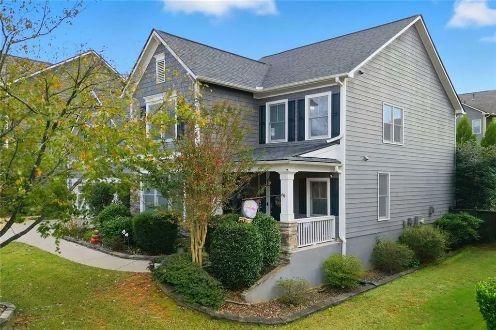 jessdgrey's tweet photo. 632 Wexford Court, Acworth, GA, 30102
5 bed | 4.5 bath 3700 Sq. Ft.
Active | 599900
https://t.co/Q4vMydJw5P
Craftsman Charm Meets Modern Comfort in Sought-After Lochshire Don't miss this incredible opportunity! Sellers are relocating, and this renovated home is being offered... https://t.co/4cCLYTqJQ8