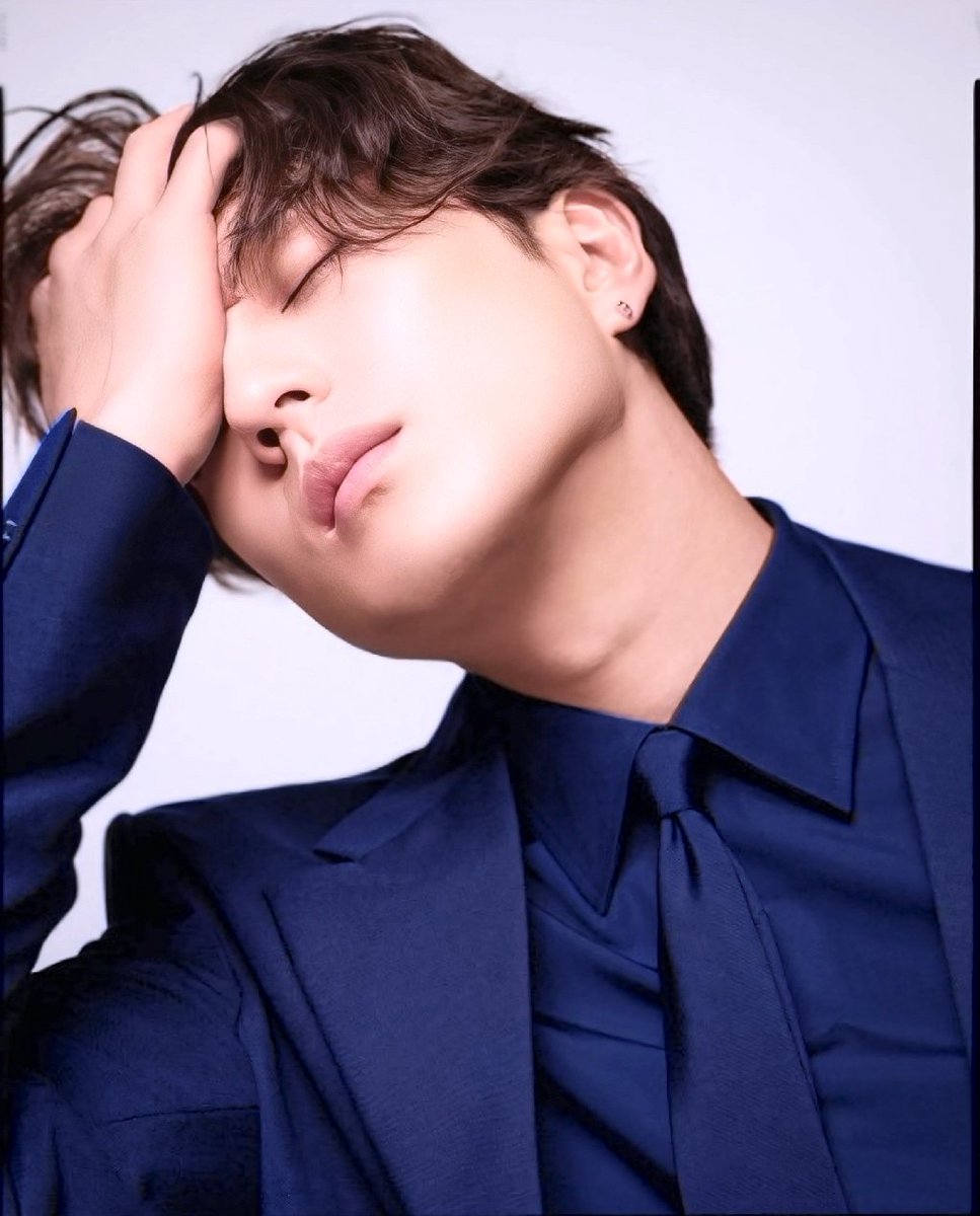 ❤️❤️まっけん❤️❤️ モノクロスーツまっけんをカラー化 してみたら、、、もっと爆イケに