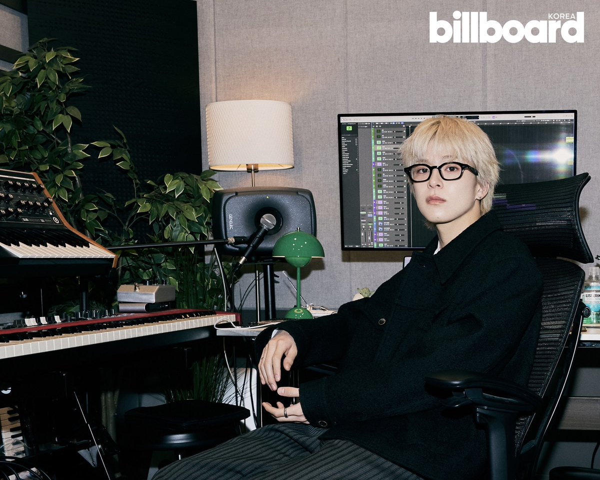 billboardkorea's tweet image. 프로듀서 아사히의 작업실로 초대받다! 아사히가 그려나간 컬러 팔레트

The Colors Behind ASAHI’s Music 

billboard.co.kr/editorial/inte…

#트레저 #아사히 #TREASURE #빌보드코리아 #BillboardKorea