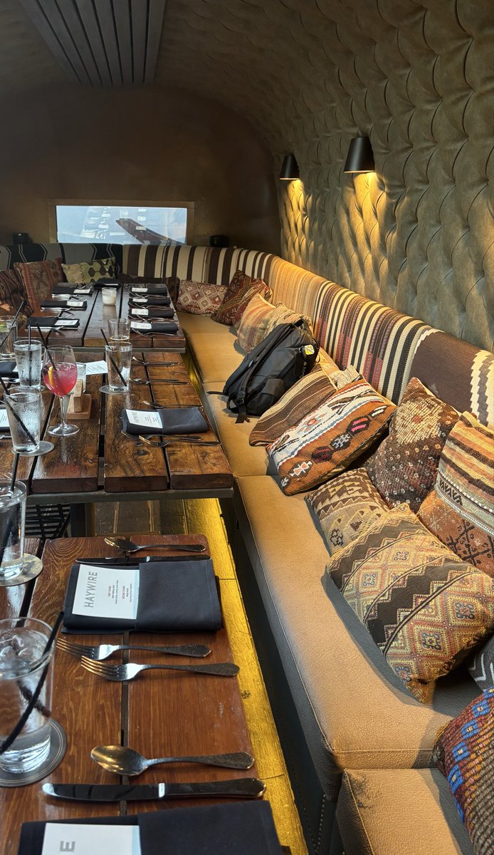 Davonne007's tweet image. On Day 49 and 50 of #100DaysOfCode, I got to hang out and meet torcers from @torcdotdev  ..!  💻 Pretty coool since I am in the mentorship program.

We got dinner, shirts, they were even doing resume reviews at CYC..! It was awesome meeting everyone..! 🔥

Thank you @tdesseyn and…