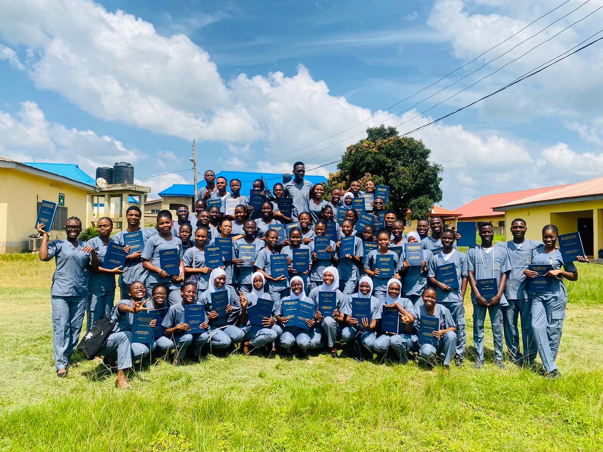 nunsafuoye's tweet image. CONGRATULATIONS are in order for the PIONEER set of Nursing Science in Fedral University Oye Ekiti (FUOYE)-PACE NOVORUM ❤️🎊
100% PASS In their Just concluded RN licencesure Exams. 🎉❤️
RE INTRODUCING THE LATEST REGISTERED NURSES.
