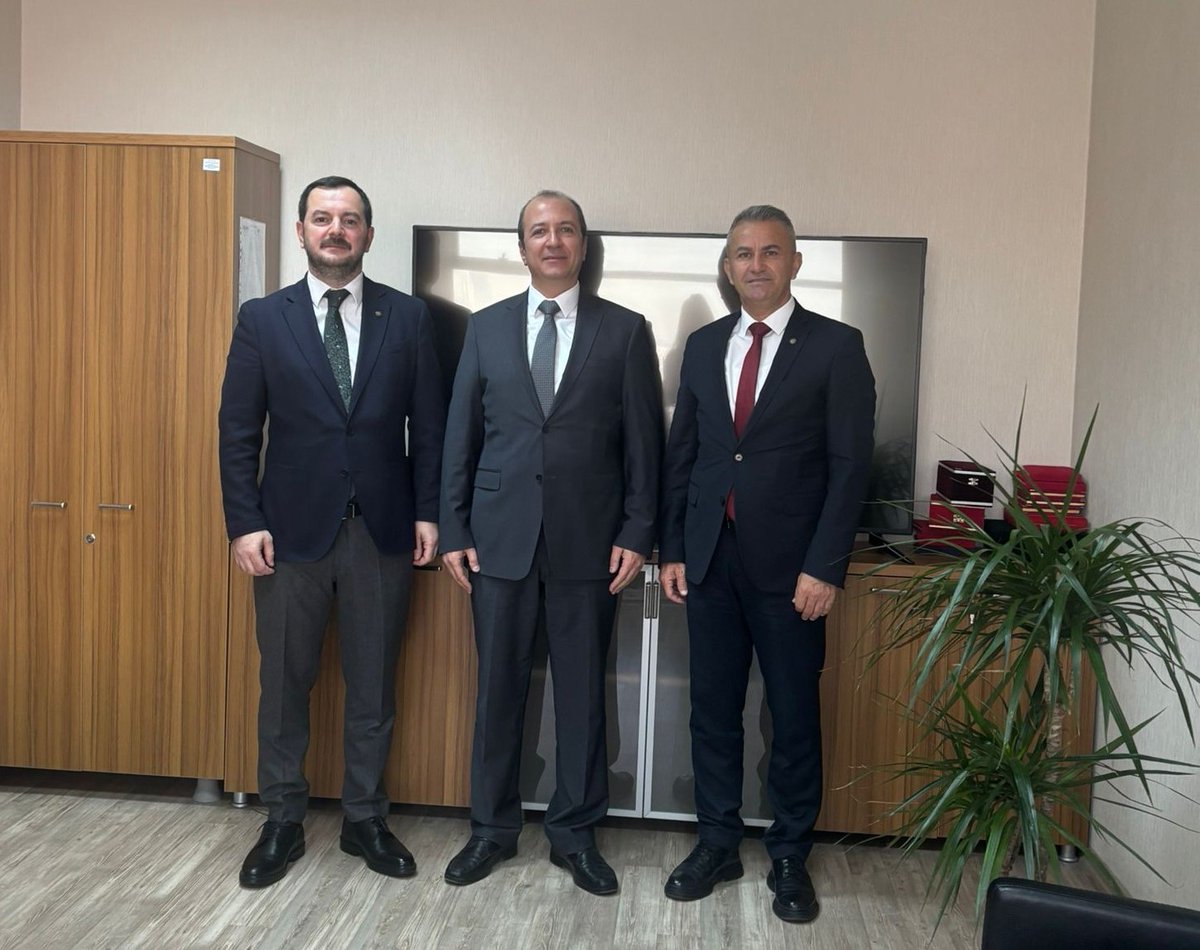 📌KOSGEB Ekosistem Destekleri Daire Başkanı Sayın Muhammet Mustafa Kurt’u ziyaret ettik

Sayın Kurt’a misafirperverliği için teşekkür ediyor, kolaylıklar diliyoruz.

Haberin devamı için tıklayınız 👉bit.ly/47Ypuat