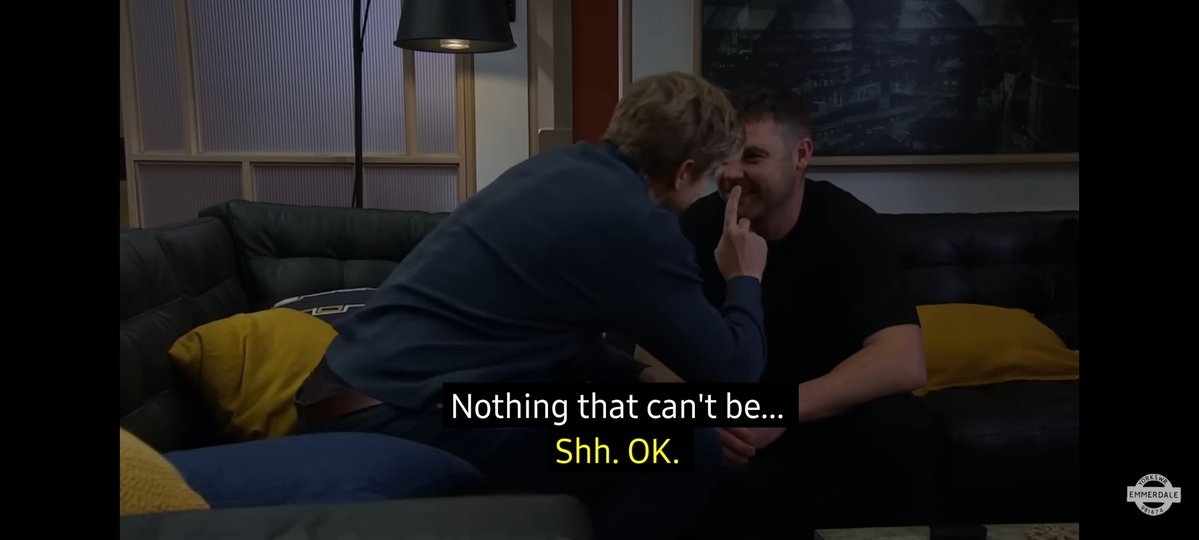 tardisgirl93's tweet image. SHUT UP!!!!! 🙌🏻🔥 #robron