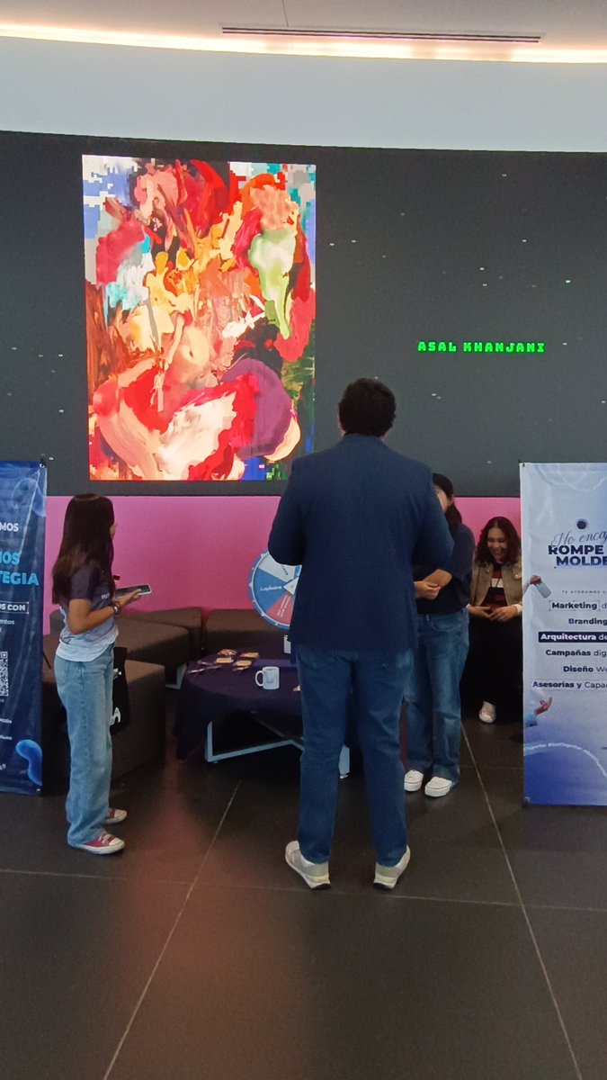 Huge thanks to <a href="/VarArt_Global/">VarArt</a> <a href="/VaraNetwork_ES/">Vara Network en Español</a> <a href="/ForoBlockchain/">Foro Blockchain</a> <a href="/karenmedinaart/">KarenMedina</a> for featuring "sapho" in foro blockchain Queretaro mexico✨️