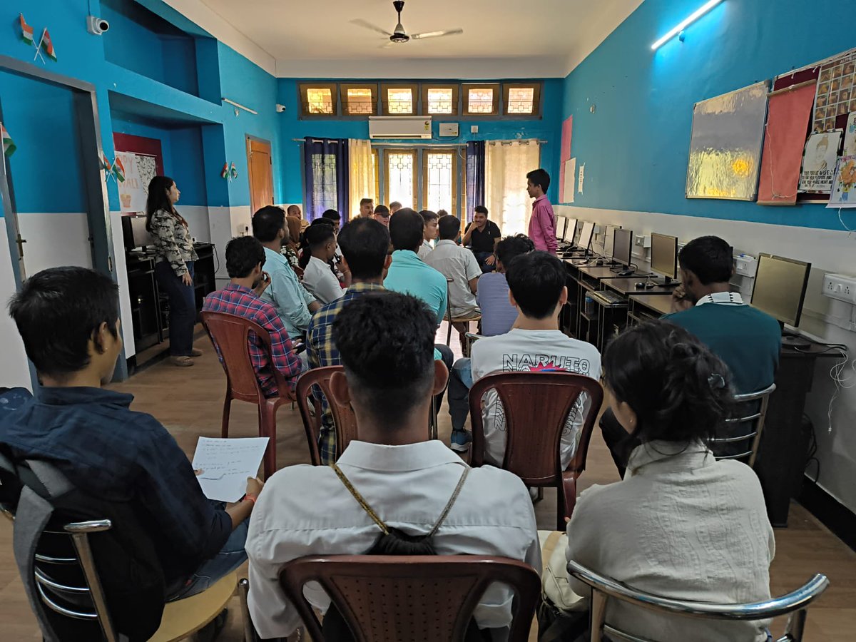 jit_aggarwal's tweet image. @SarthakGuwahati  is empowering PwD youth with personality development, communication training, and interview prep—helping them become confident and job-ready. With GyanSarathi, RozgarSarathi, and CapSarathi, learning and opportunities stay accessible for all. #PwDEmpowerment