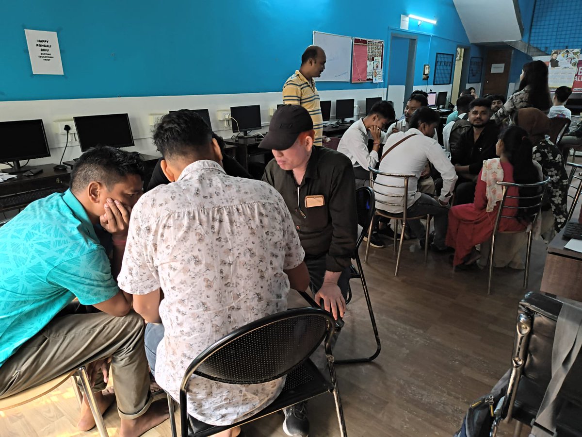 jit_aggarwal's tweet image. @SarthakGuwahati  is empowering PwD youth with personality development, communication training, and interview prep—helping them become confident and job-ready. With GyanSarathi, RozgarSarathi, and CapSarathi, learning and opportunities stay accessible for all. #PwDEmpowerment