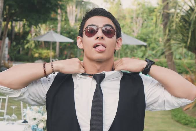 havanity_ofc's tweet image. REP &quot;CUTIE LUCAS ON WETV&quot;

HARRY SHINES ON WETV 
#HARRYXLUCAS 
#HARRYACTORFAVORITE