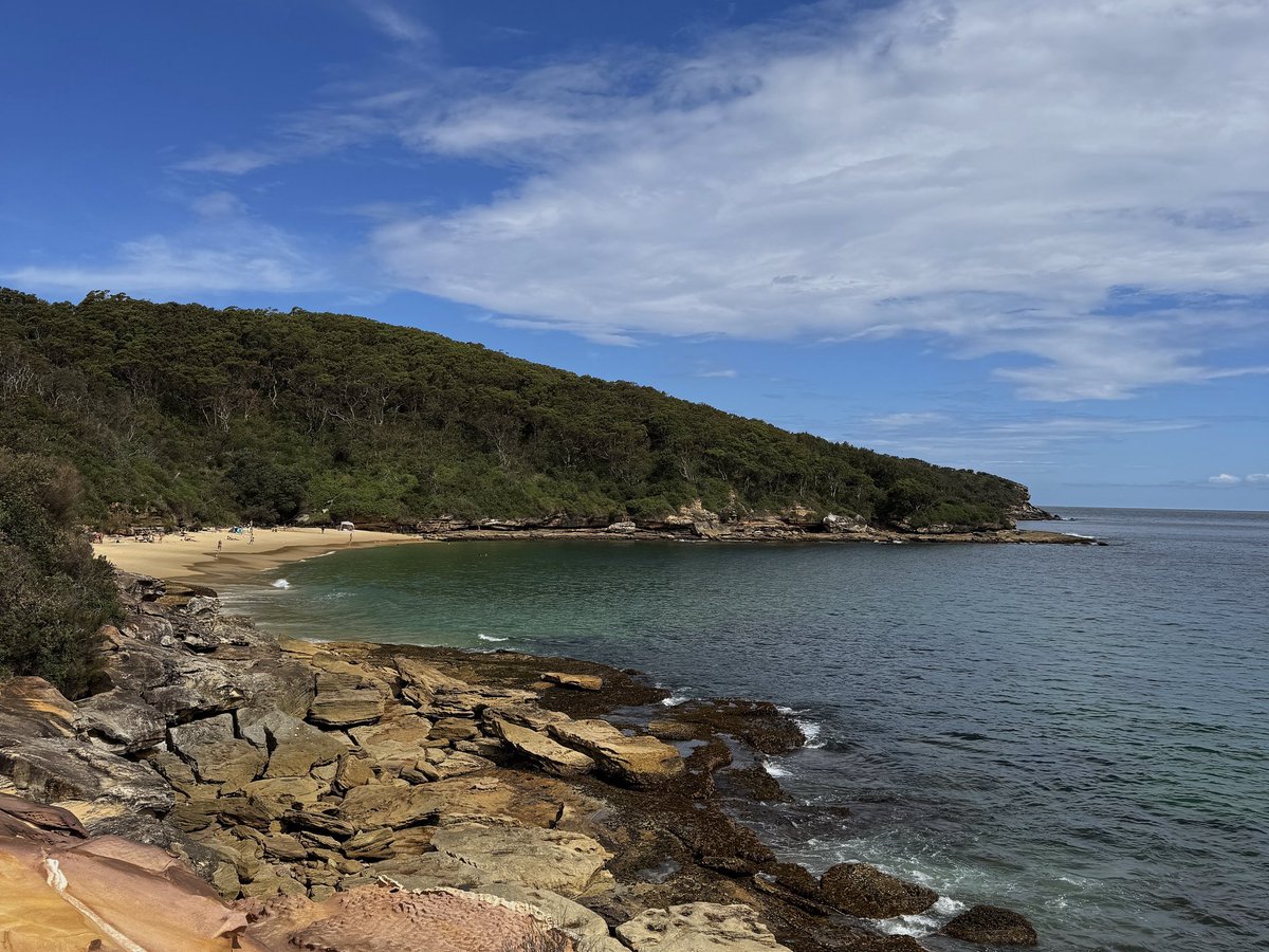 sun9488's tweet photo. Back to Australia in summer https://t.co/pg1R504lW4