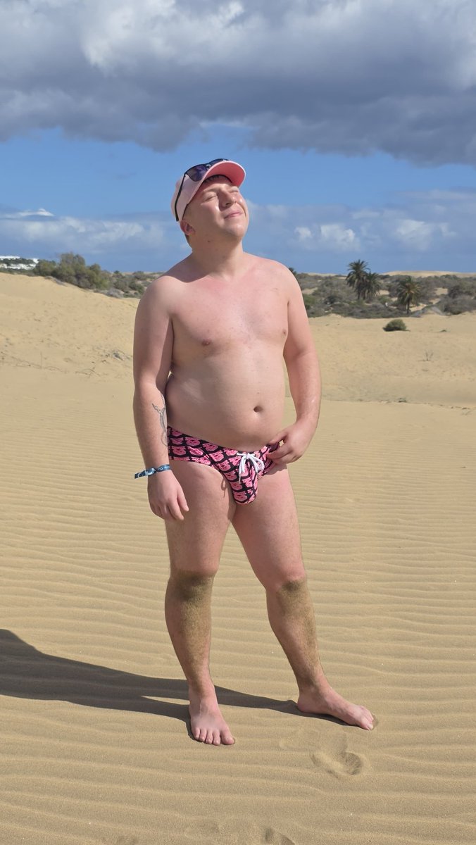 Pig Sparkles! tweet media