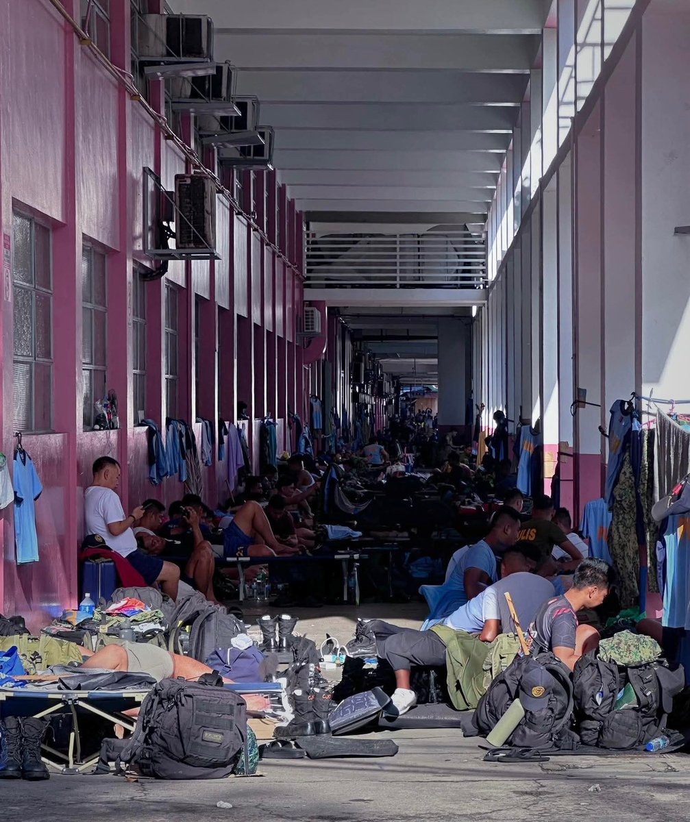 ᜉᜓᜎᜒᜐ᜔ tweet media