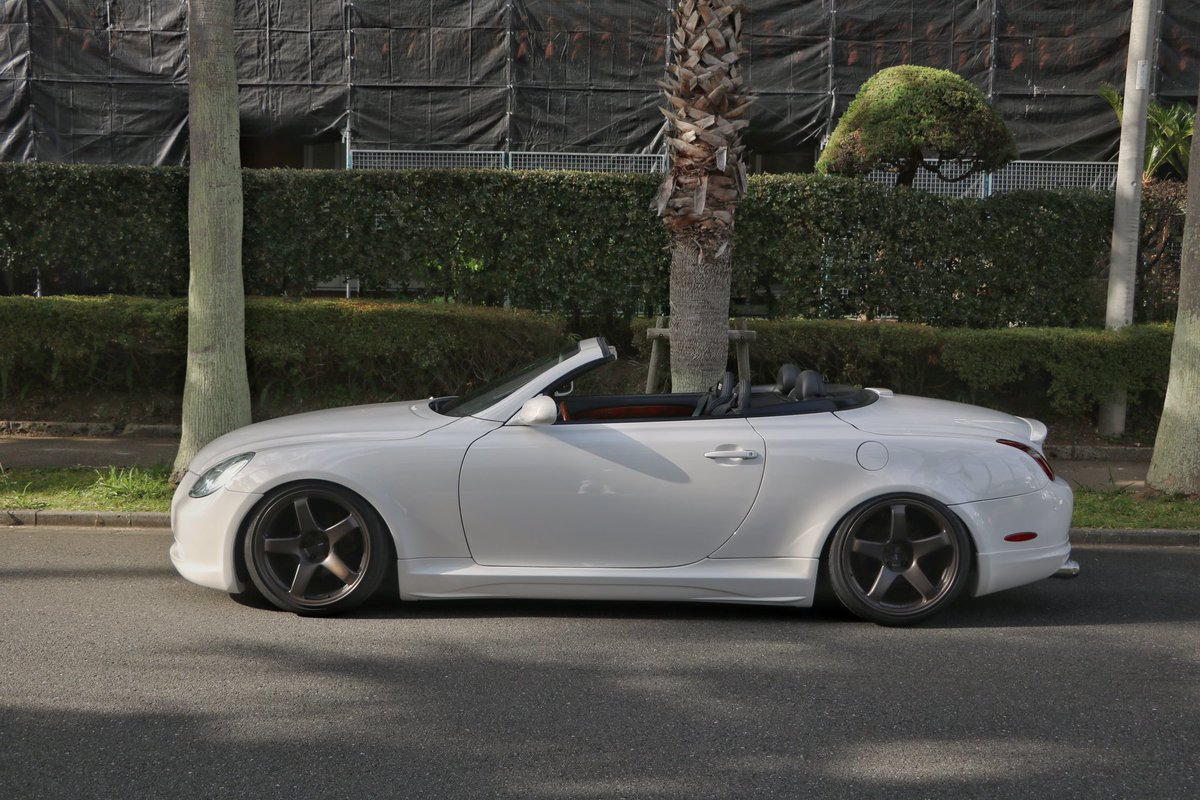 HIROMI Roofless Exhaust Freak tweet media