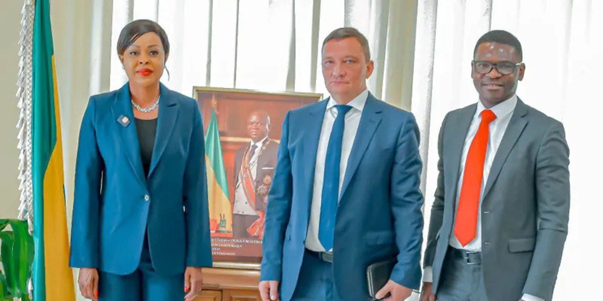 rybar_africa's tweet photo. Russian investors propose major agricultural logistics hub in Gabon, seeking to diversify Africa's trade partnerships beyond Western and Chinese dominance. A strategic foothold for Moscow in Central Africa. https://t.co/MoZVBkAWst