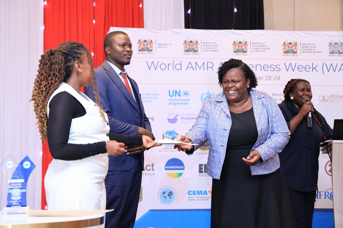 JosehTash's tweet photo. 🌿 The environment is key! The Ministry of Environment, Climate Change &amp; Forestry is calling on all sectors to ensure responsible use of antimicrobials to protect our ecosystems. Every action counts. 💧 #AMR #WAAW2025 #OneHealth @JhpiegoKenya @AMRNowKe @AMR_Kenya @MOH_DHP @WHO https://t.co/lbQ7JaCcYC