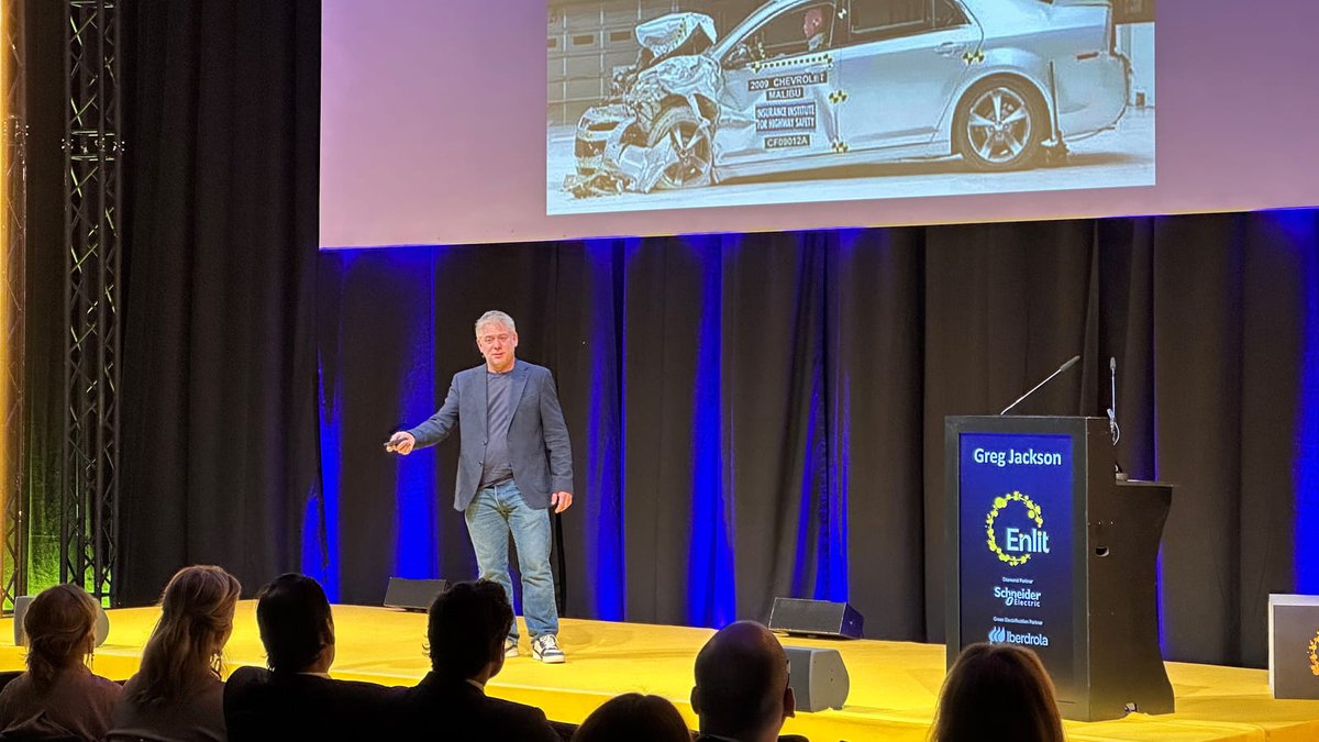 GenerationEnlit's tweet image. At the opening of Enlit Europe 2025, Greg Jackson, CEO of @OctopusEnergy, stated that the European energy system should behave more like a crumple test. @Enlit_Europe

Read more: ow.ly/hoKe50XtTZe