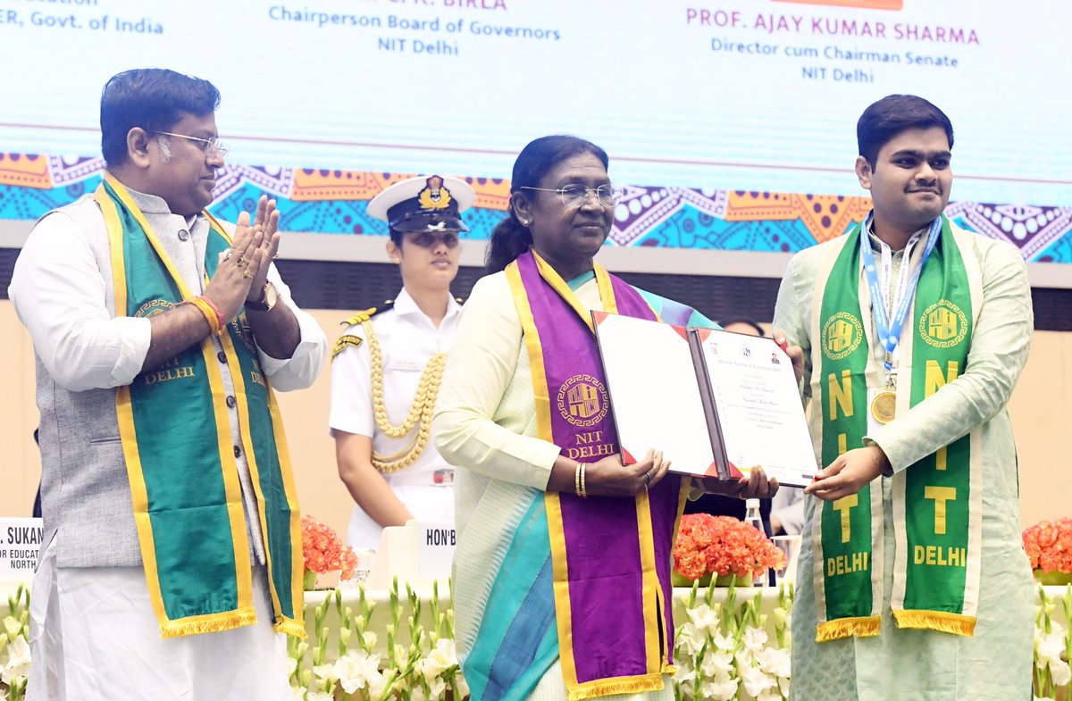 rashtrapatibhvn's tweet image. President Droupadi Murmu graced the fifth convocation ceremony of the National Institute of Technology Delhi at New Delhi. She urged the students to remember that the measure of true progress is not just the invention, but also the positive impact it has on society. She said that…