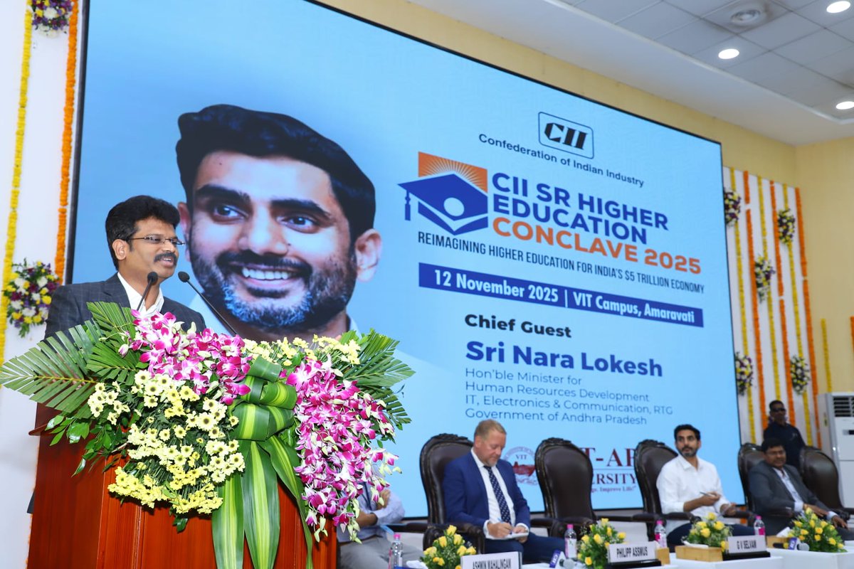 CII4SR's tweet image. “Technology should enhance human creativity—not replace it. True progress lies in using AI as a partner that empowers ingenuity.&quot; - Dr G V Selvam, Chair, CII SR College Excellence Cluster 25 &amp;amp; VP, @VIT_univ

@FollowCII @CIIEvents @CII4SR 

#IndustryAcademia #EducationReforms