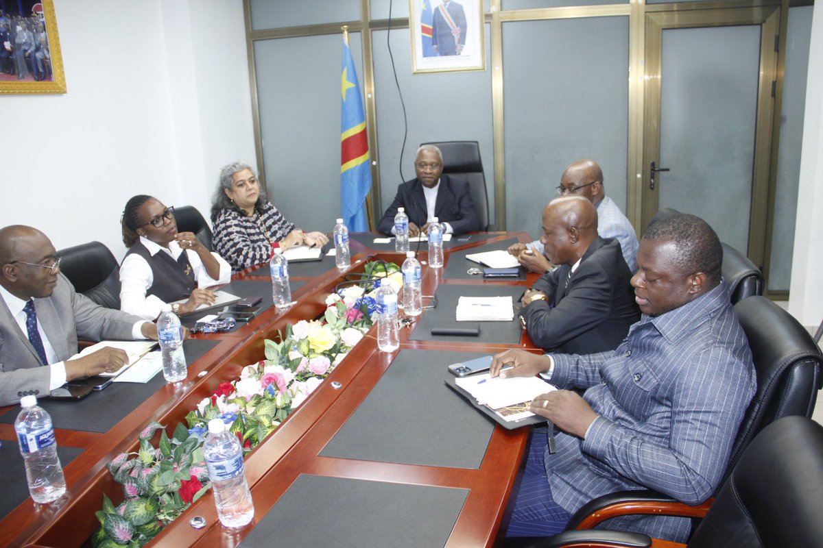 azesrdc's tweet image. Ce mardi 18 novembre 2025, l’AZES a reçu en audience Madame Paramita Dasgupta, Responsable régionale du climat des affaires à la Société Financière Internationale , Groupe de la Banque mondiale.
Les échanges ont porté sur les initiatives en cours pour renforcer et améliorer le…