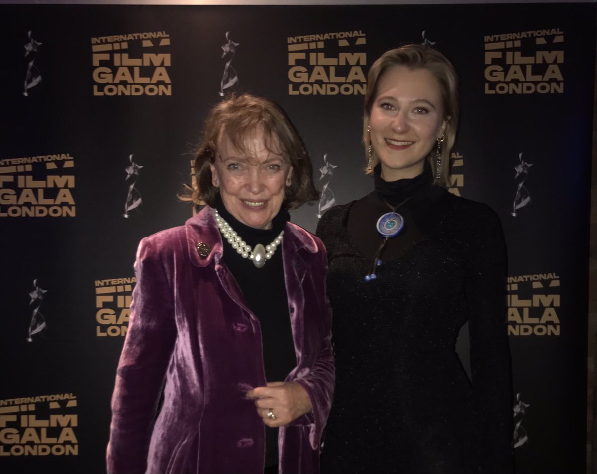 Sophie_Neville's tweet image. Being nominated for Best Screenplay at the Interactional Film Gala in London 
#screenwriting