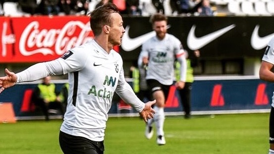 We’ve been speaking to a number of <a href="/RFC_Youth/">Rangers Academy</a> graduates about their time <a href="/RangersFC/">Rangers Football Club</a> and life after the Light Blues - next up is former striker Steven Lennon who earned legendary status after scoring more than 100 goals for Icelandic side FH🇮🇸🔴⚪️🔵⚽️🙌

rydc.co.uk/where-are-they…