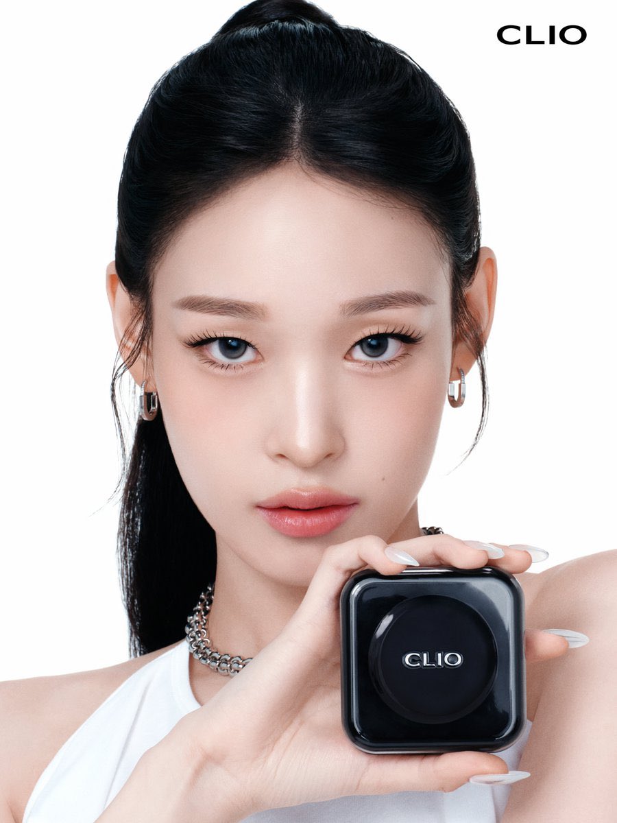 adp_night's tweet image. 모델과 브랜드의 이미지가 완전히 일치할 때