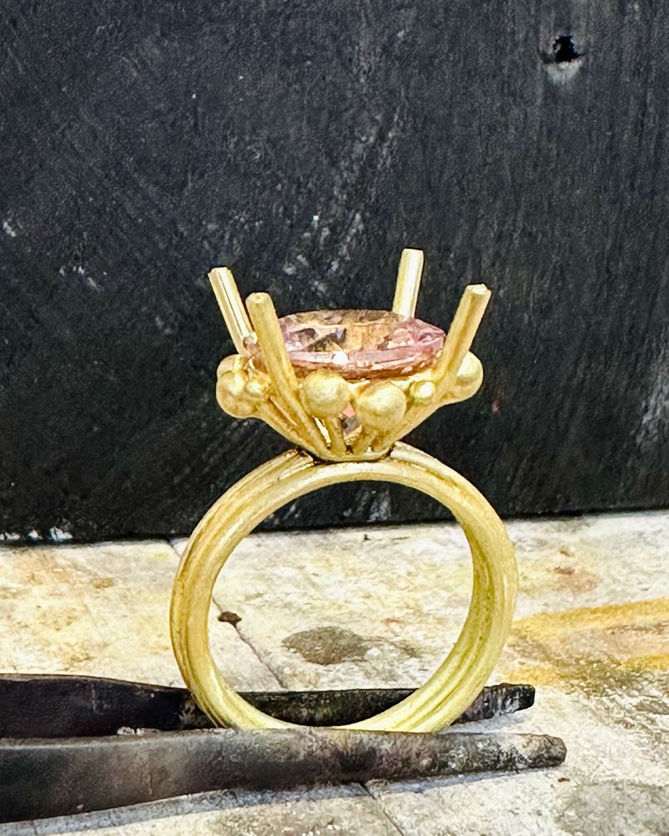 At the bench with this dreamy blush morganite, shaping a new handmade setting. While I check the proportions, the form is temporarily held in place with a very glamorous touch of super glue (the unsung hero of every jeweller's bench!) before being meticulously soldered together.