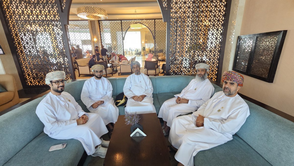 aharrasi1's tweet image. نفخر في مركز @NMSRC_UNizwa بجامعة @unizwaoman بشراكتنا مع مؤتمر #LabTech2025 
وبالتمثيل الفاعل في النسخة الخامسة من هذا الحدث العلمي البارز في المنطقة والذي يختتم أعماله اليوم في محافظة جيزان. 
محاضرات علمية, وقادة بارزون من عدد من الجامعات، والشركات، والمؤسسات العلمية شاركوا في…