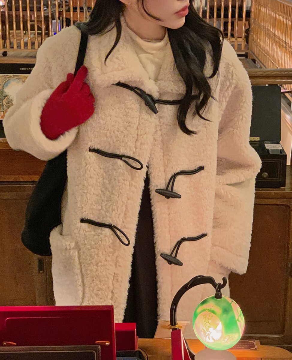 mynameiscocoo's tweet image. 귀여운 양털이들.. @@

① s.zigzag.kr/wsSHLrTTkB
② s.zigzag.kr/ZMSuw4HqgU