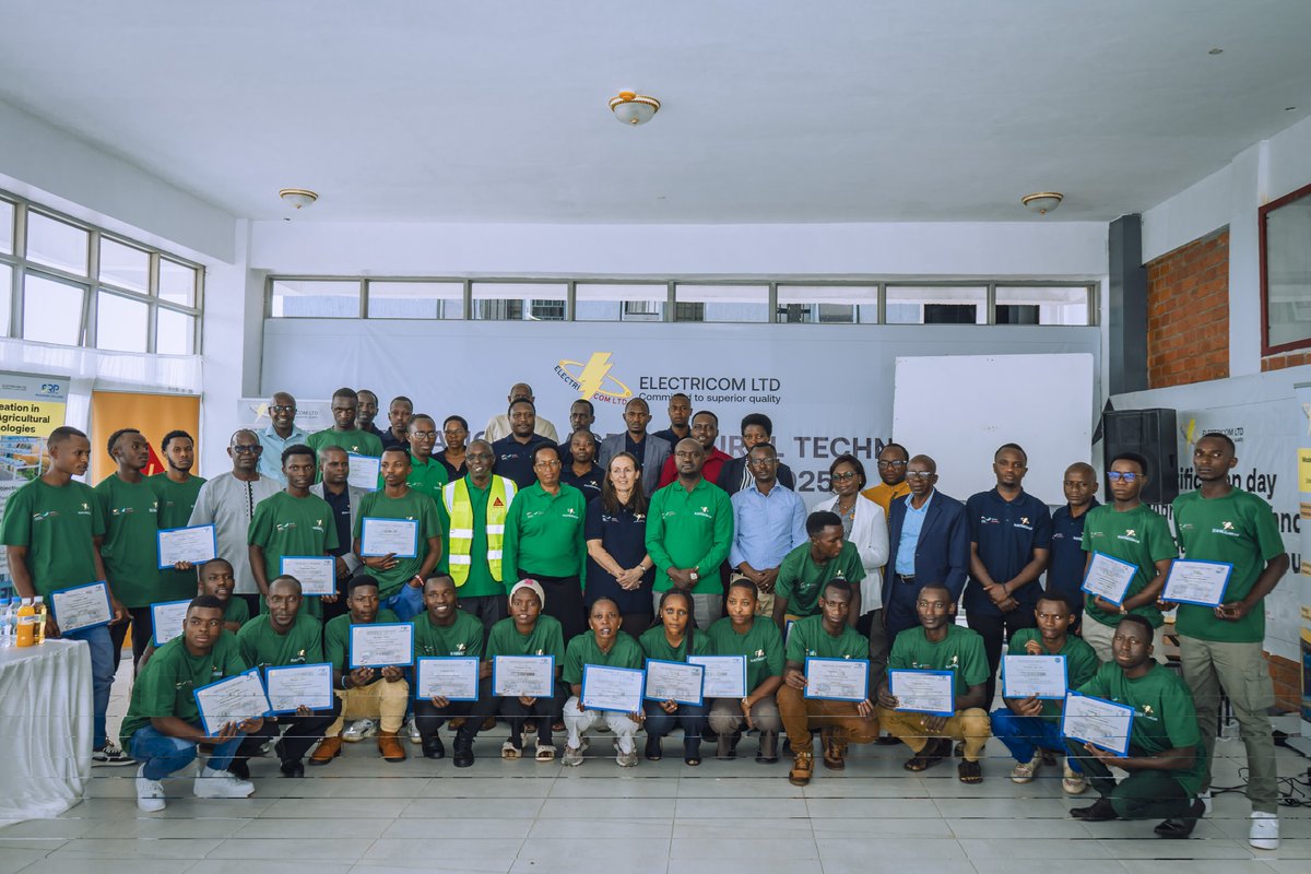 ZacharieNDAYIS5's tweet image. During this event of Job Creation in Agricultural Technologies project phase-out, the third #cohort of trainees was officially certified 🎓✨. Another milestone in building a skilled generation ready to drive Rwanda’s Agri-Tech transformation.
#AgriTech 
#SkillsDevelopment