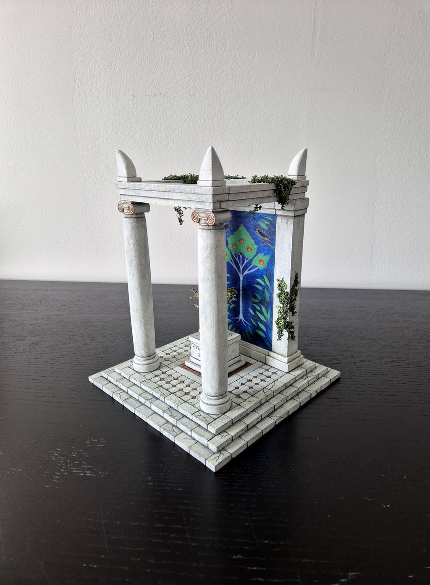 EmanuelArtCraft's tweet image. Diorama complete. I call this:
&apos;The Divine Shrine of The White Tree&apos;
#art #architecture #tree