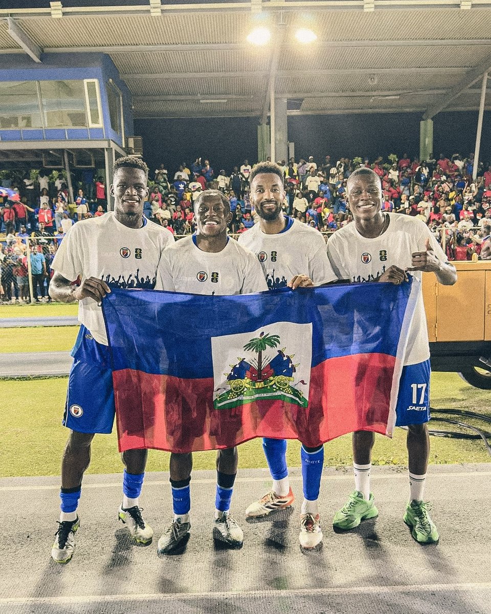 Wolves's tweet image. Haiti are going to the World Cup! 🇭🇹

JRB played a full game as Haiti beat Nicaragua 2-0 to qualify for the @FIFAWorldCup for the first time since 1974 🏆