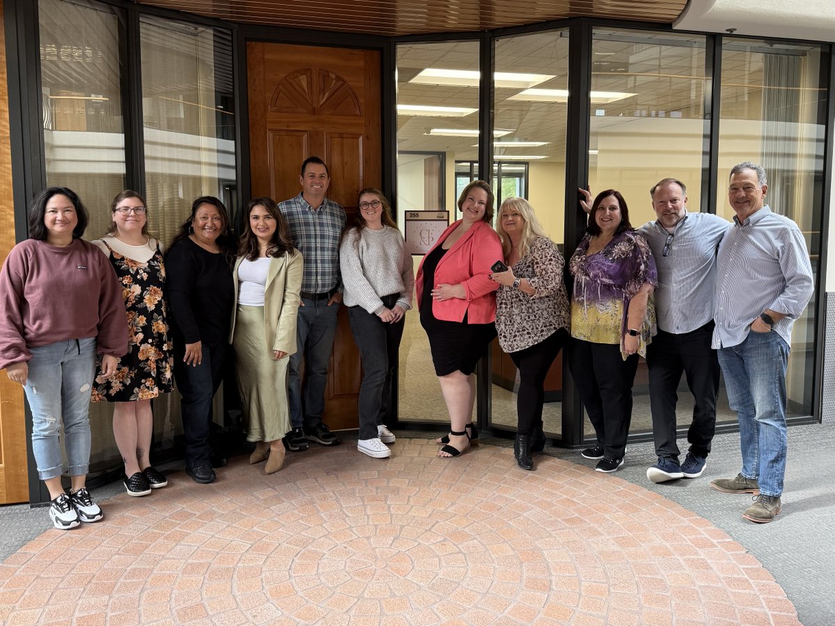 cfp_brokers's tweet image. 𝐍𝐞𝐰 𝐜𝐡𝐚𝐩𝐭𝐞𝐫, 𝐬𝐚𝐦𝐞 𝐠𝐫𝐞𝐚𝐭 𝐭𝐞𝐚𝐦! 

We’ve officially 𝐦𝐨𝐯𝐞𝐝 𝐨𝐮𝐫 𝐡𝐞𝐚𝐝𝐪𝐮𝐚𝐫𝐭𝐞𝐫𝐬 from 101 Ygnacio Valley Rd to our 𝐧𝐞𝐰 𝐨𝐟𝐟𝐢𝐜𝐞 at 1981 𝘕 𝘉𝘳𝘰𝘢𝘥𝘸𝘢𝘺, 𝘚𝘵𝘦. 255 𝘪𝘯 𝘞𝘢𝘭𝘯𝘶𝘵 𝘊𝘳𝘦𝘦𝘬.

#WalnutCreek #CFPInsurance