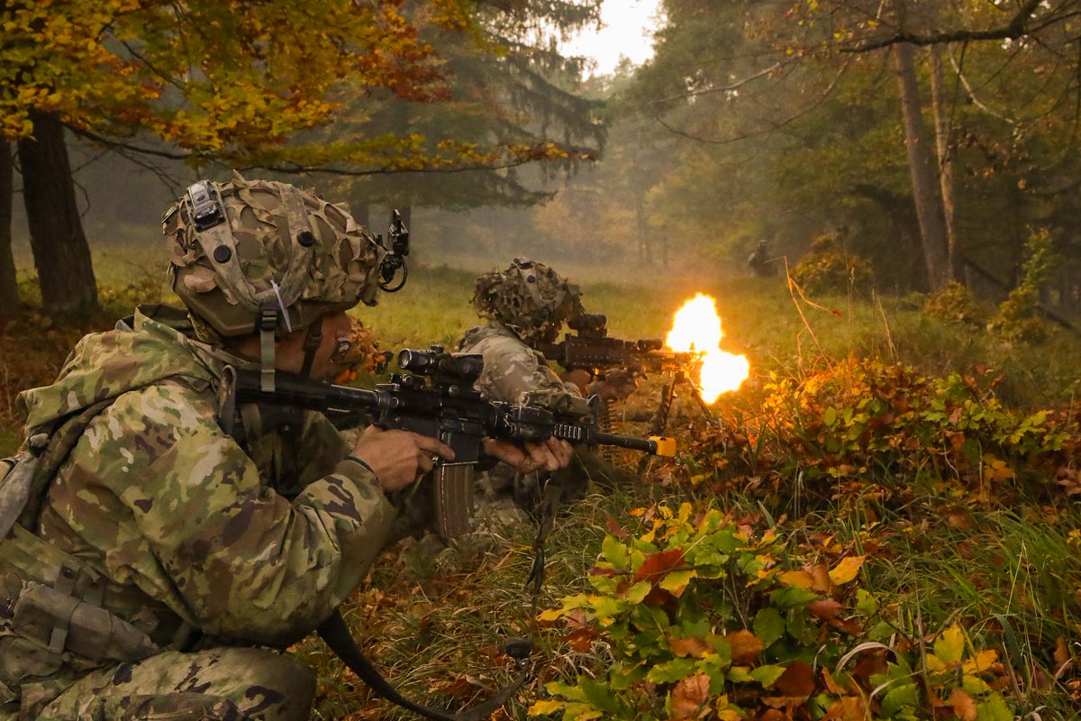 Training hard. Transforming faster.

@101stAASLTDIV soldiers sharpen readiness during #CombinedResolve 26-1 at @HohenfelsJMRC, integrating new tech to enhance warfighting capabilities.

📷 by Pfc. Kaleb Lampkin

#SwordOfFreedom | #ThisIsUSAREURAF | #TiC | #CombinedResolve https://t.co/Y1Adl6wbY7