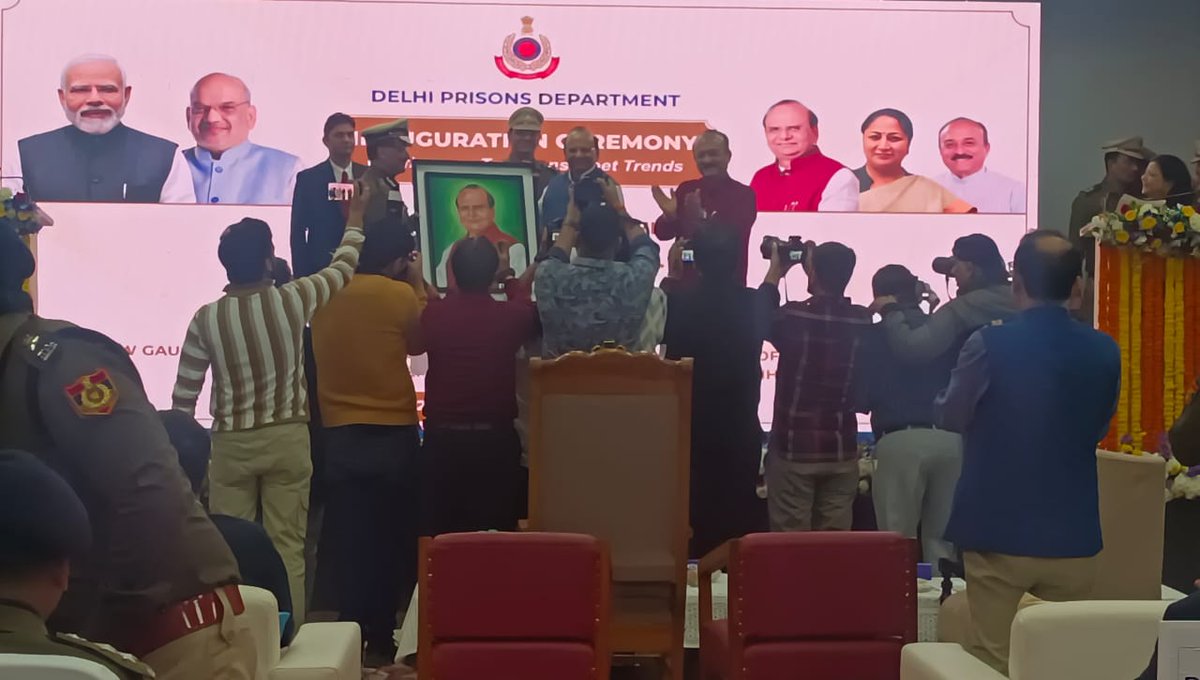 hariesh9086's tweet image. हर नई पहल में यह स्पष्ट दिखता है कि तिहाड़ अब सिर्फ एक जेल नहीं, बल्कि परिवर्तन की प्रयोगशाला बन चुका है जहाँ हर कदम नई उम्मीदें जगाता है। #TiharJailReforms