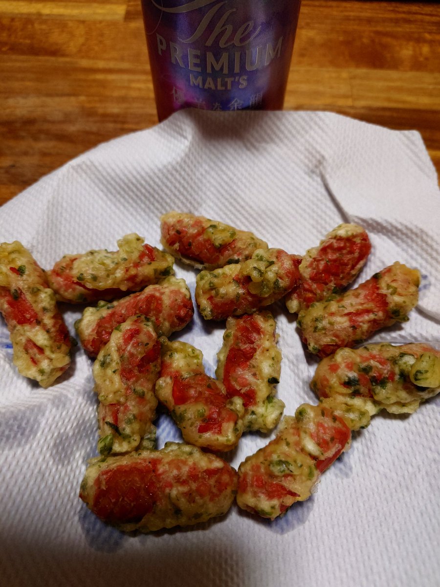 ftafyapm's tweet image. 赤ウインナー磯辺揚げ🥢😋👍👍🍻🍺
#料理好き
#赤ウインナー磯辺揚げ
#酒好き
#晩酌