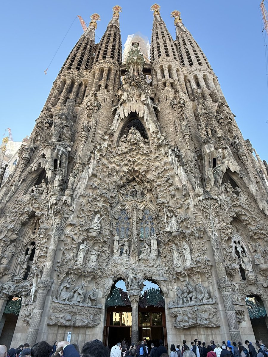 fmalik89's tweet photo. Barcelona https://t.co/GbW9OKEUid