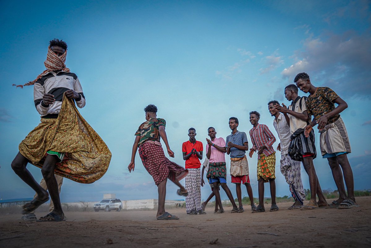 UKinSomalia's tweet image. The top three photos from our Photography Competition have been selected by Minister for International Development and Africa, @JennyChapman.

Congratulations to Abdulkadir Hirabe, Mohamed Bakar and Nani Kaambo for their outstanding entries 👏

#BEMPhoto2025 #GoFarGoTogether