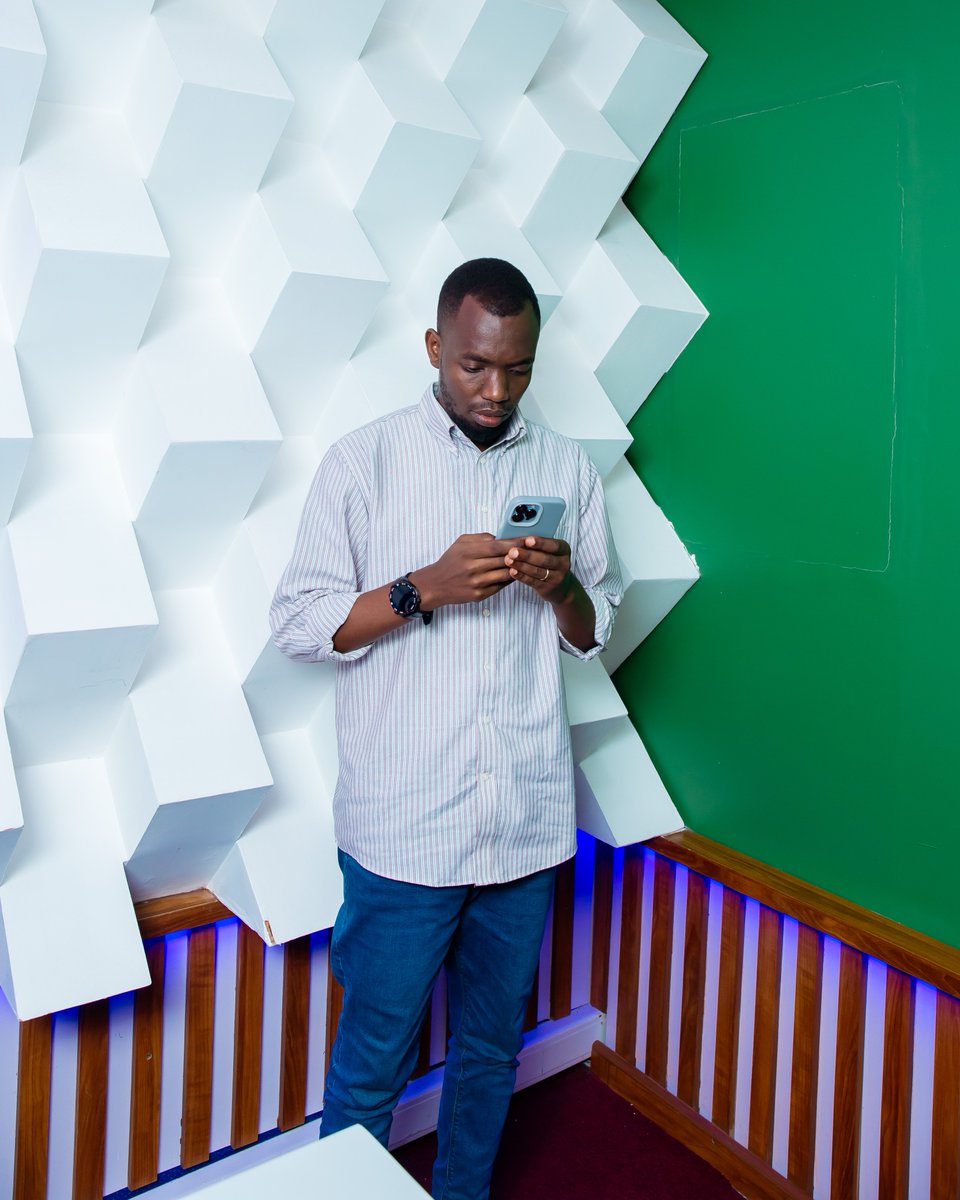 Mu kiganiro #Impumekoyiwacu cyo kuri uyu wa Gatatu mwari kumwe na <a href="/tresorchan13/">Tresor Pierre Chanel</a>, <a href="/JBavuganeza/">Jonathan Bavuganeza</a>, <a href="/DerricMugabo/">Derrick Mugabo</a> na Lucien Ruzagiriza.