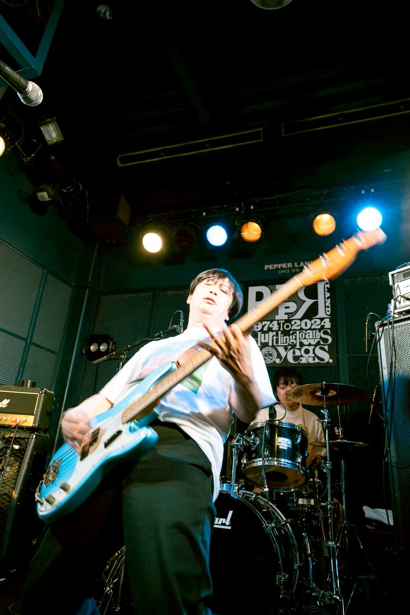 toddle_info's tweet photo. @smzmsy @card_jp @romi522 @DAWA_FLAKE 2025.04.20 岡山 PEPPERLAND
w/CARD, 超右腕, 青木泰憲と点線の星座
(Photo: Masaya Shimizu @smzmsy) https://t.co/Np2IhFZKUu