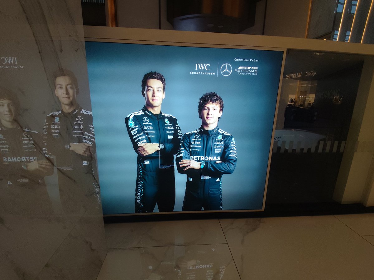 DeelipSiddhesh's tweet image. IWC F1 simulator at Jio World Plaza is  🥵   #IWCRacing #F1Simulator #JioWorldPlaza