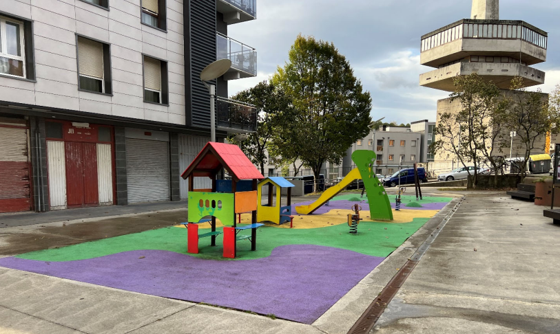 pasaiakoudala's tweet image. ✅👧👦Azkuene parkea garbitzen eta berritzen ari da udala eta atal naturalizatu berri bat sortu du.

🛝Zamateteko parkean ere hobekuntzak egingo dira.

➡ Albistea: pasaia.eus/eu/-/berrikunt… 

#Pasaia #Zerbitzuak