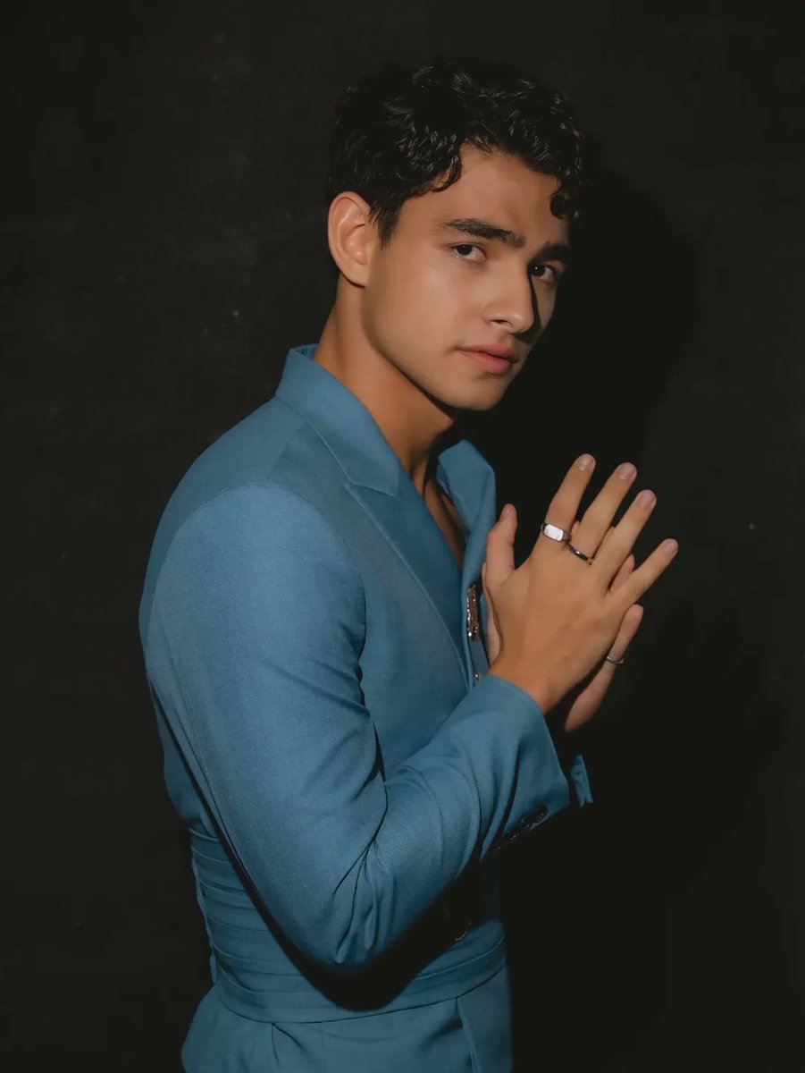 havanity_ofc's tweet image. REP &quot;HARRY HEBAT SEKALI&quot;

FYI foto ini itu salah satu foto Harry yang Minel favoritin banget loh

HARRY SHINES ON WETV 
#HARRYXLUCAS 
#HARRYACTORFAVORITE