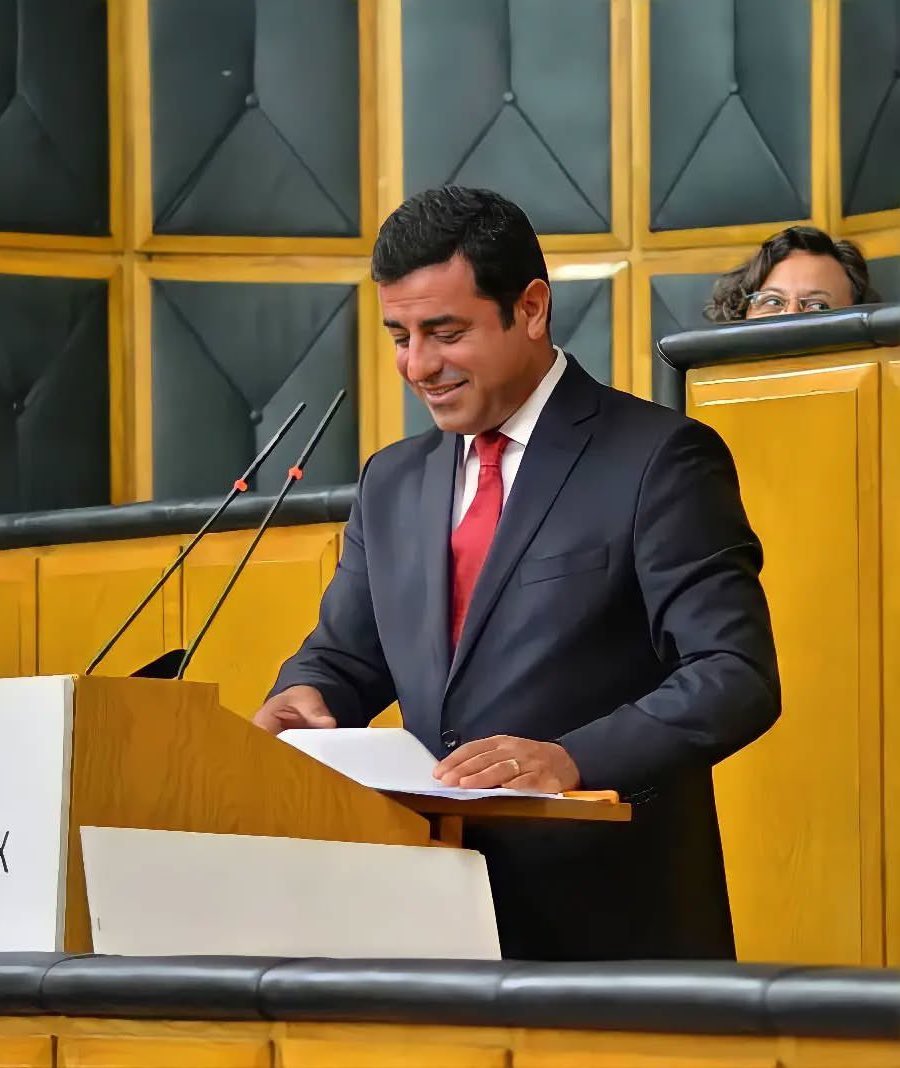 Selahattin Demirtaş için adalet istiyoruz.