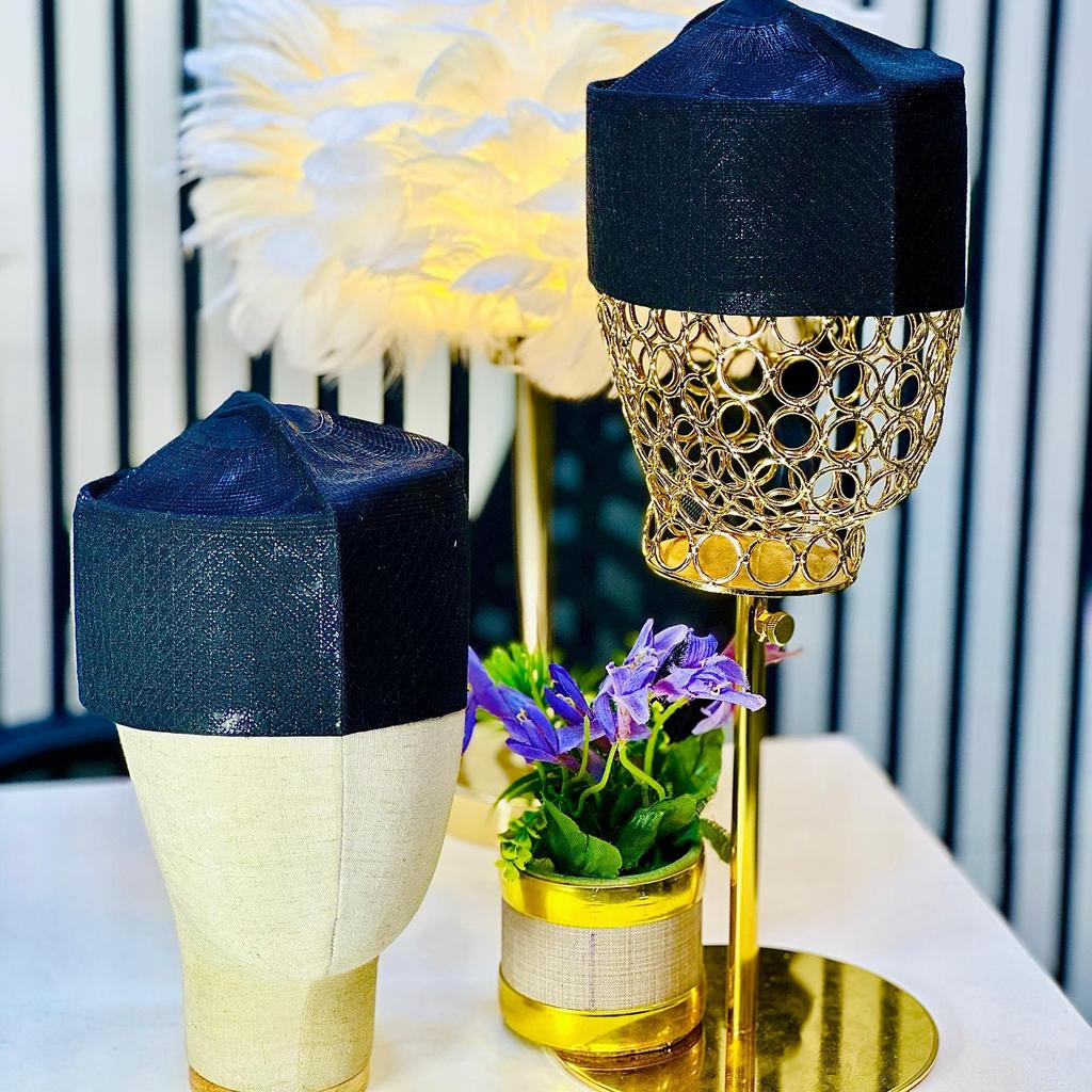 TweetsbyAzeez's tweet image. NavyBlue &amp;amp; Coffee ELEGANZA CAPS Available In All Colors🎊🔥
🏷️:10K Each
📍Kano,Nigeria ✦ 08148663410

Delivery Nationwide | Kindly Repost