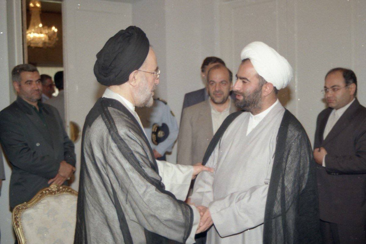 amirmoghadam_ir's tweet image. آشنا آخوند فاسد قتلهای زنجیره‌ای و از جنایتکارترین و هارترین اصلاحطلبان و متخصص مواجه با ایدز  :))