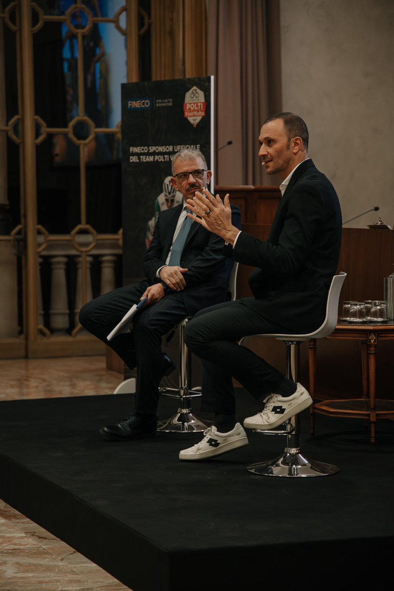 ivanbasso's tweet image. CHANGE IS GOOD 
@FinecoLive